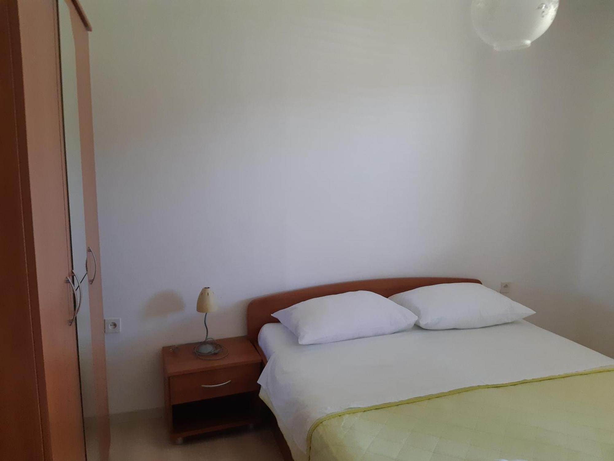 Apartments And Rooms By The Sea Jakisnica, Pag - 4160 Lun  Oda fotoğraf