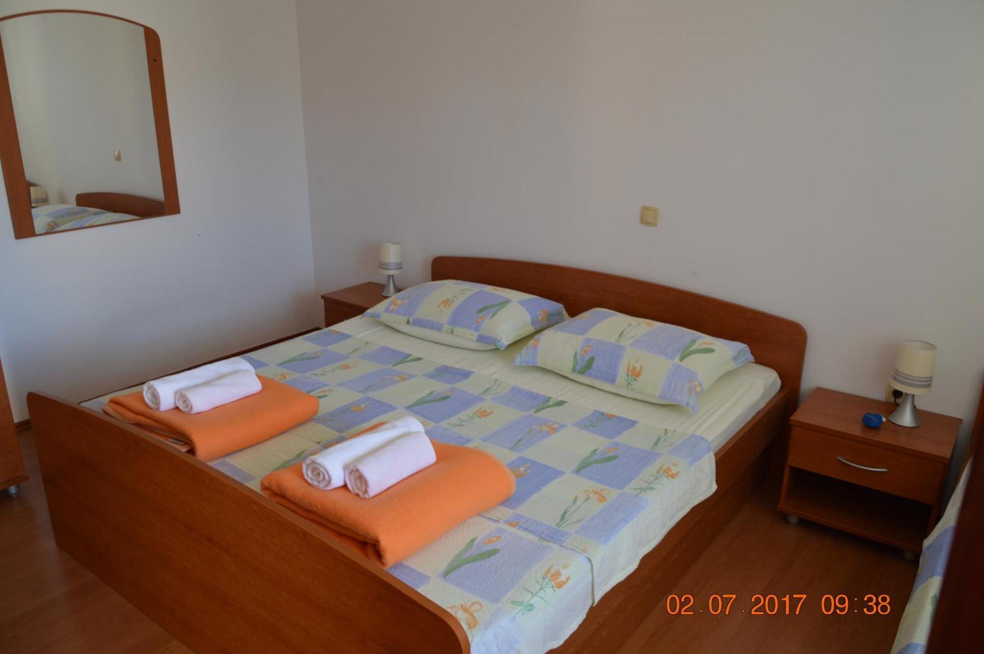 Apartments And Rooms By The Sea Jakisnica, Pag - 4160 Lun  Oda fotoğraf