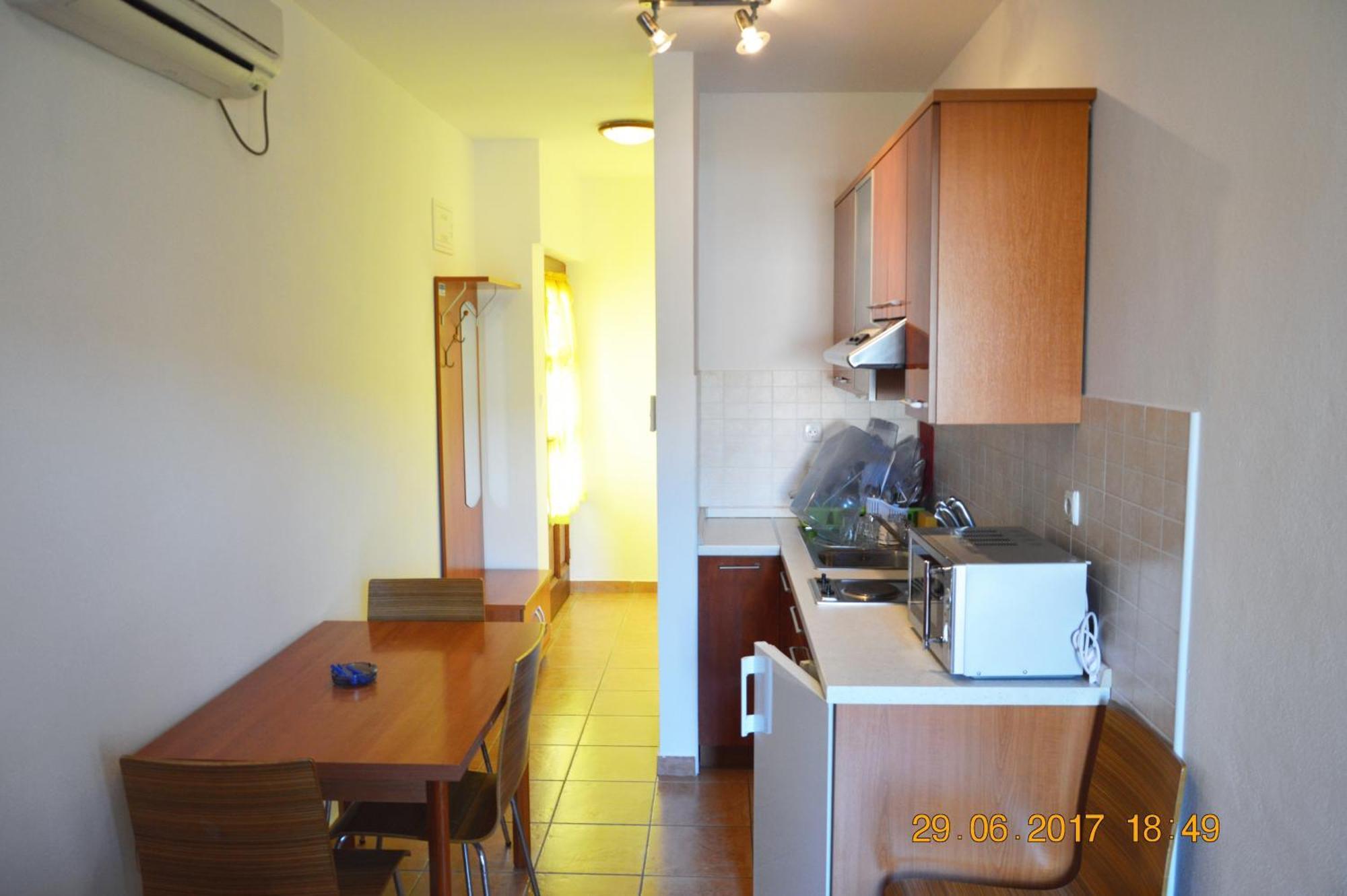 Apartments And Rooms By The Sea Jakisnica, Pag - 4160 Lun  Oda fotoğraf